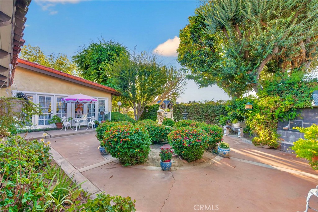 1100 Via Vallarta Property Photo 5