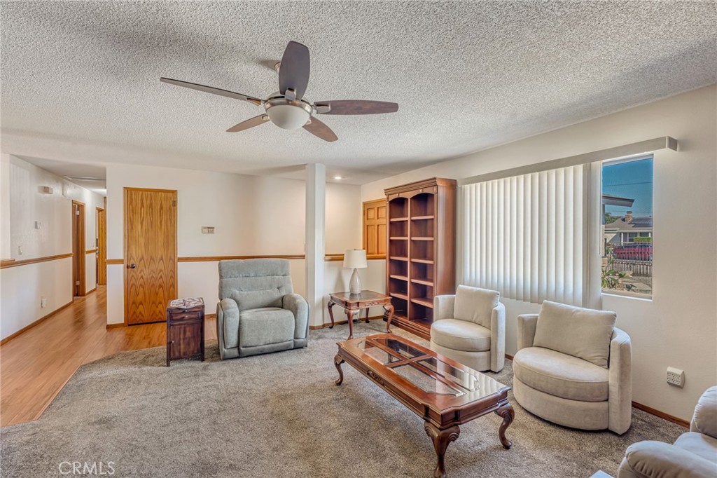 17829 Terry Street Property Photo 7
