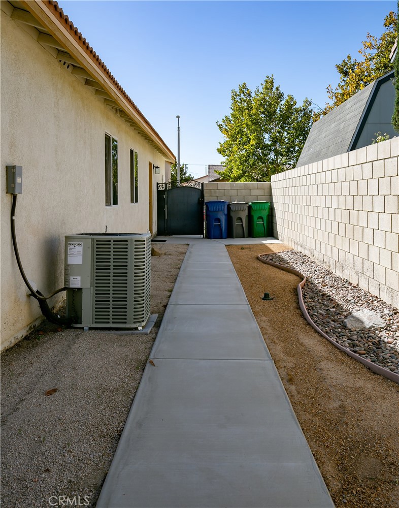 3623 Koufax Property Photo 26