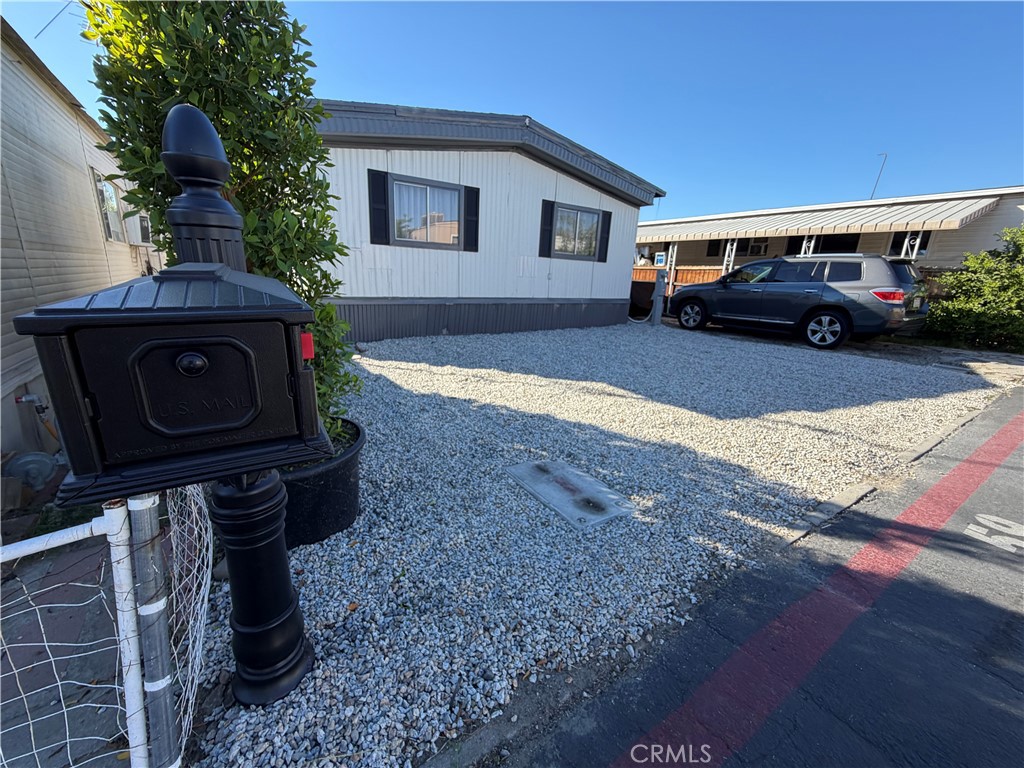 402 E Foothill Blvd Spc 59 Property Photo 17