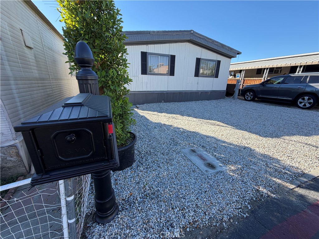 402 E Foothill Blvd Spc 59 Property Photo 19