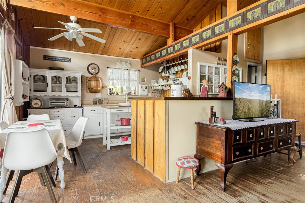 2151 Tank Road Property Photo 6