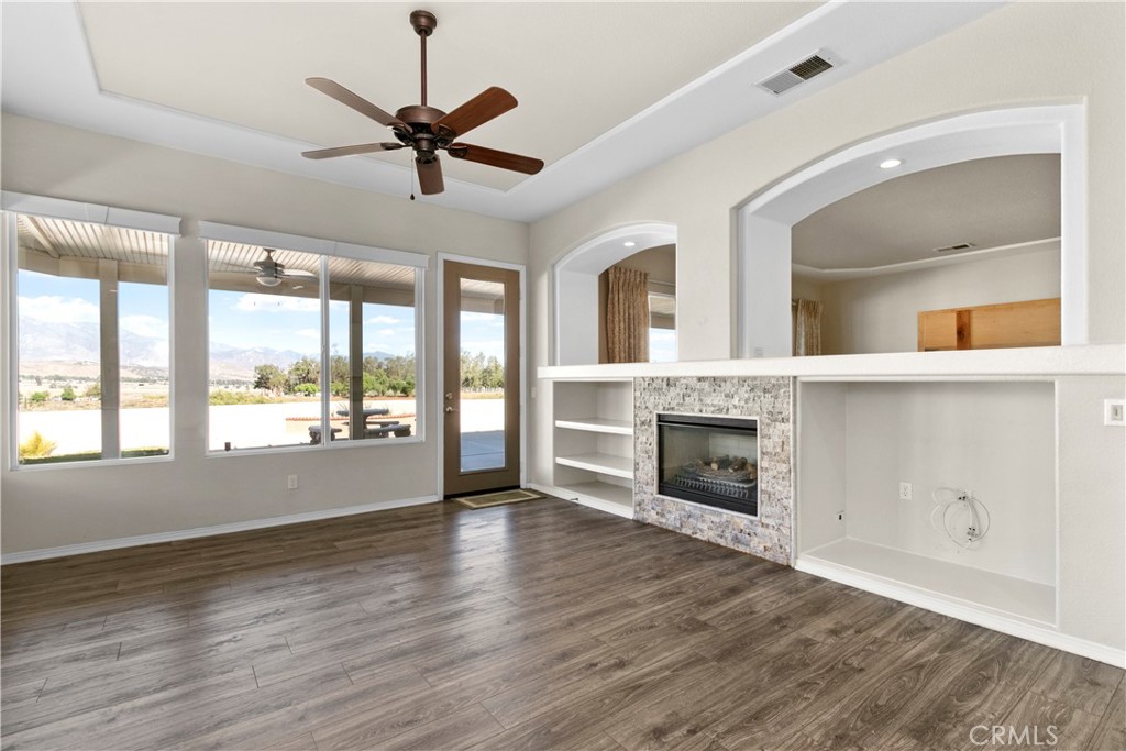 4865 Dove Hill Court Property Photo 11