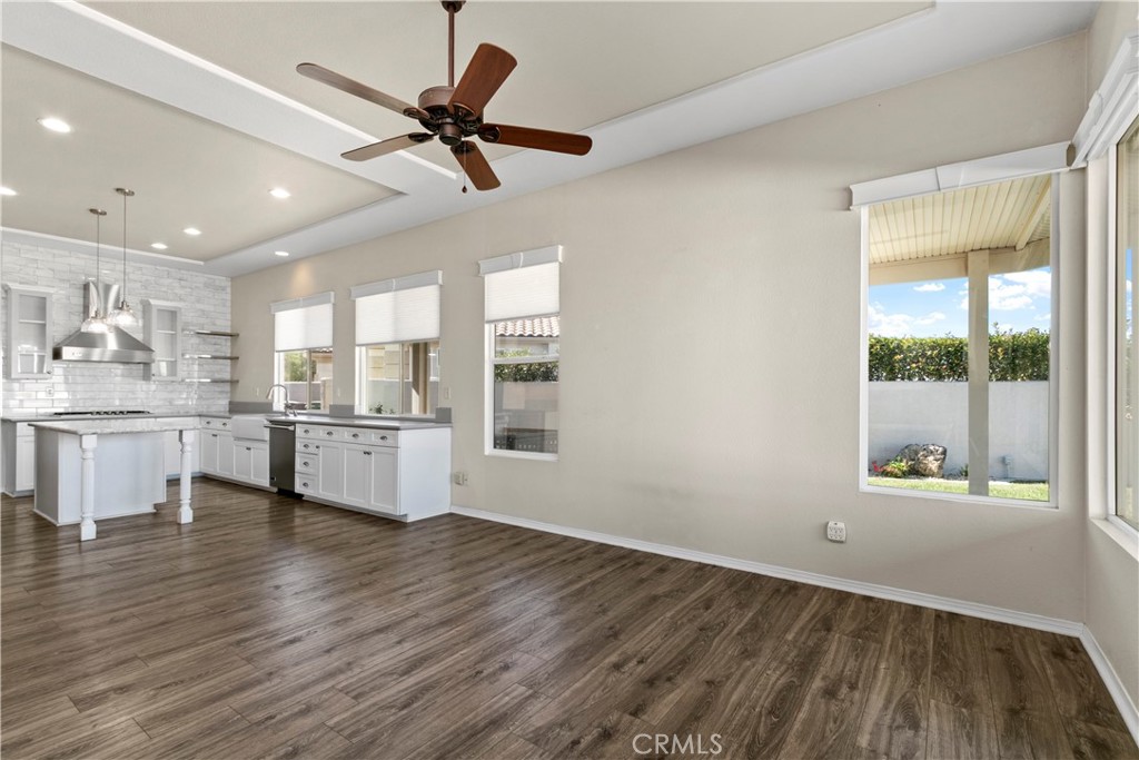 4865 Dove Hill Court Property Photo 13