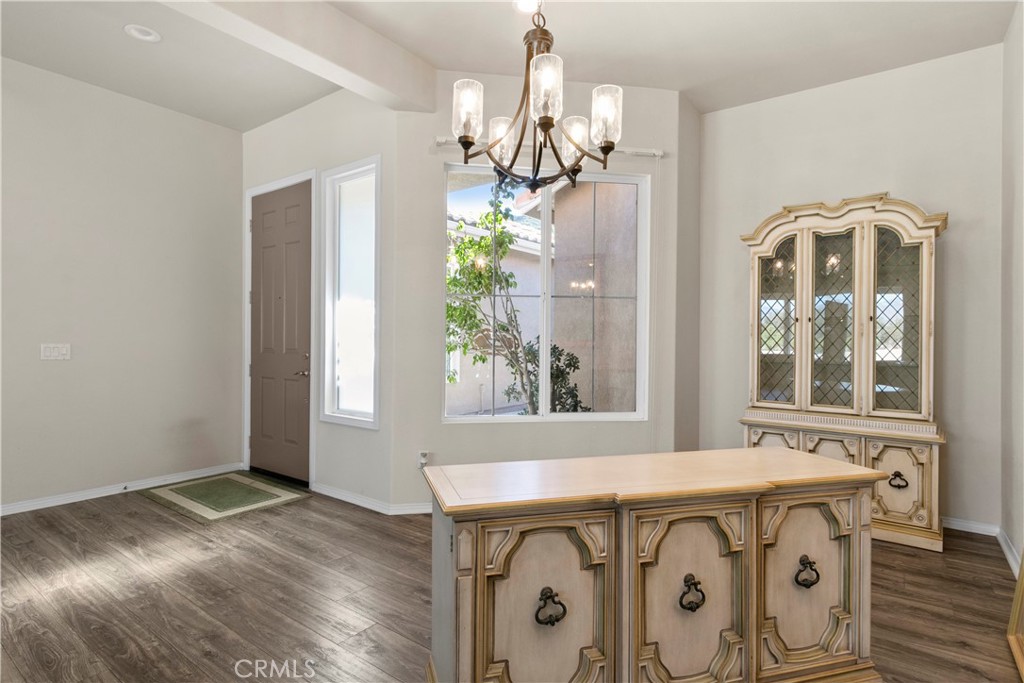 4865 Dove Hill Court Property Photo 15