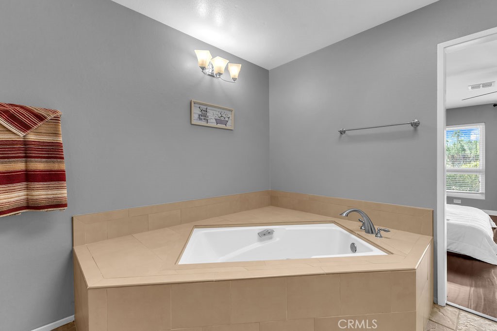 78981 Bayside Court Property Photo 20