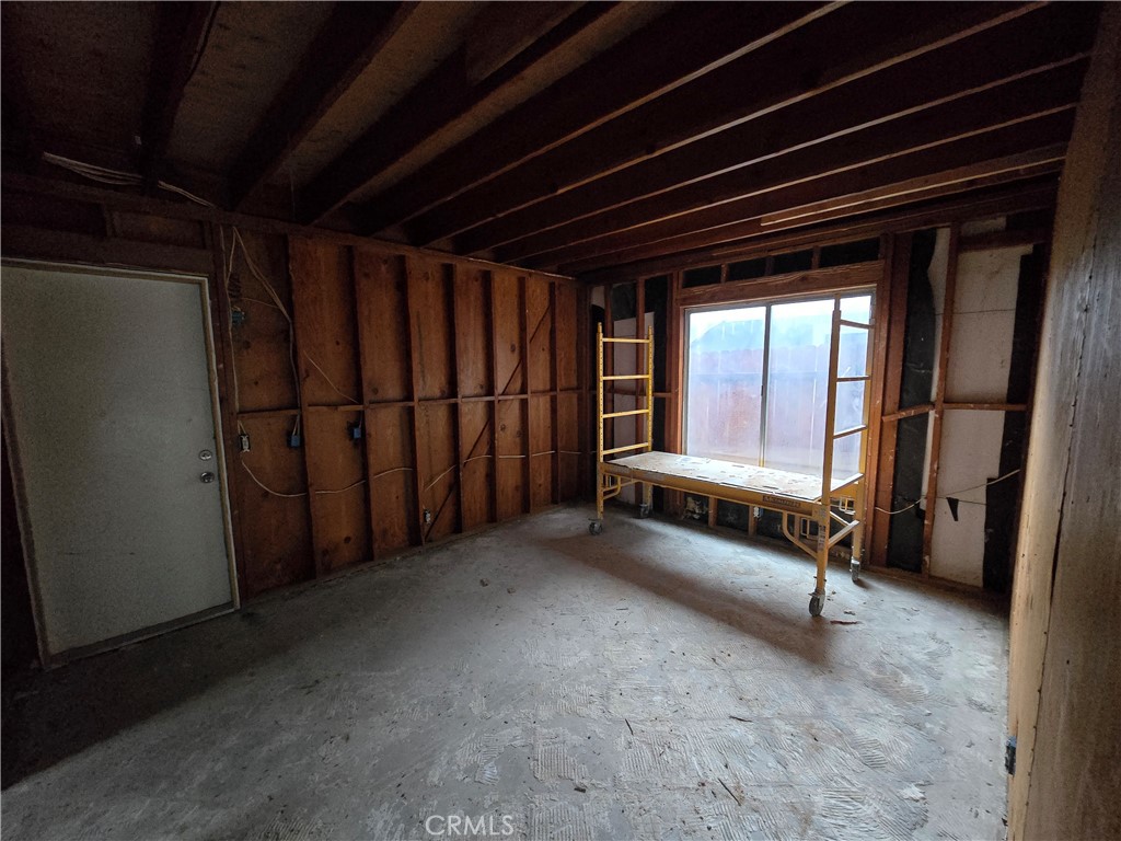 23447 Rolanda Property Photo 6