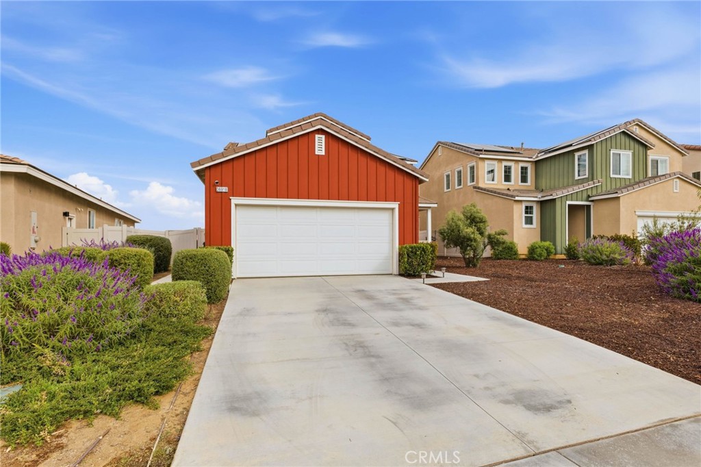 36918 Arezzo Court Property Photo 3