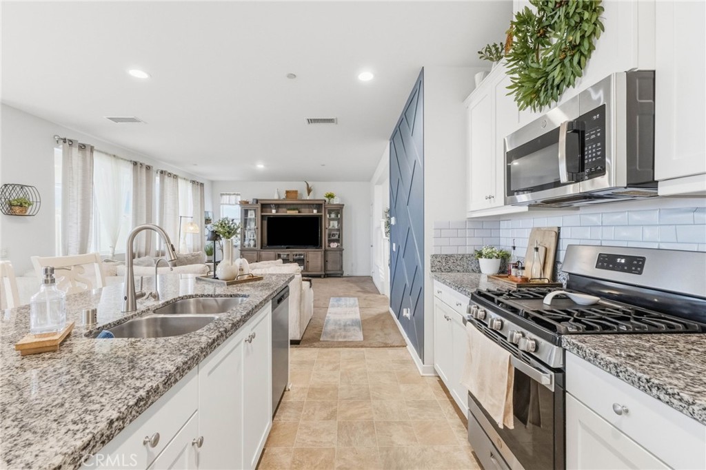 36918 Arezzo Court Property Photo 17