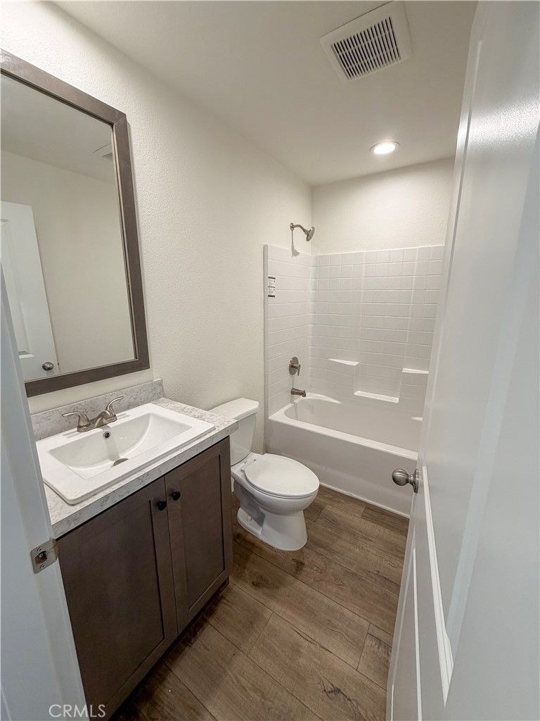 16860 Slover Avenue 67 Property Photo 11