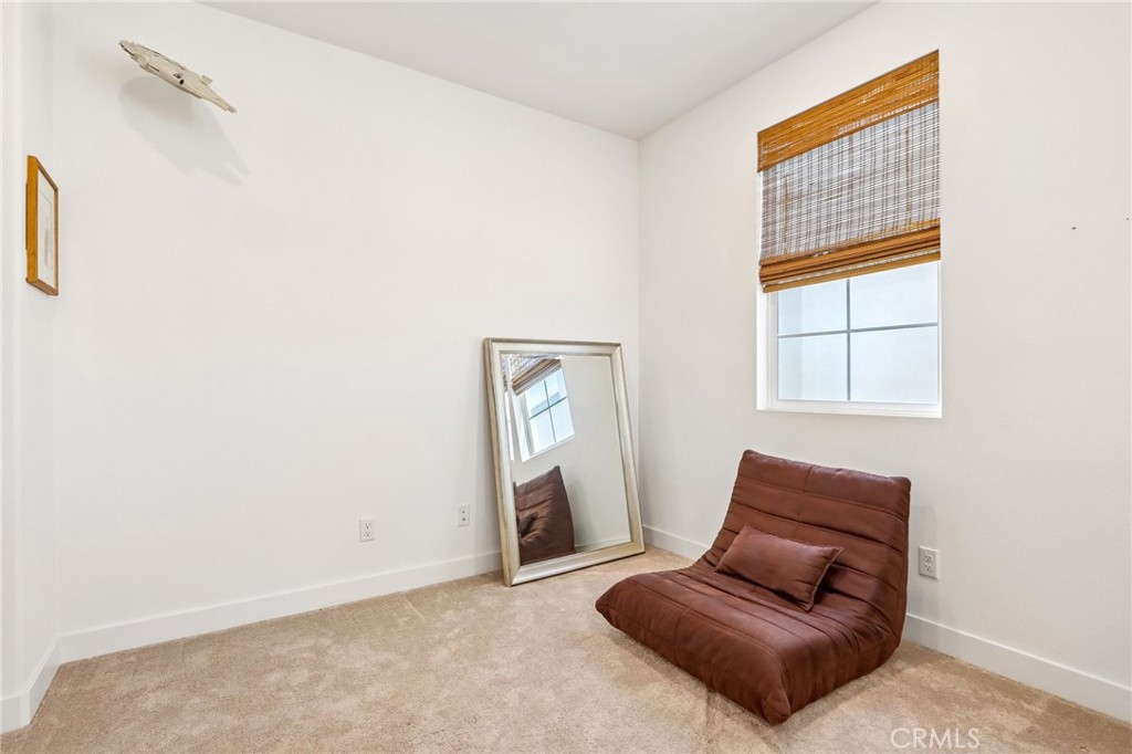 76303 Cambridge Property Photo 14