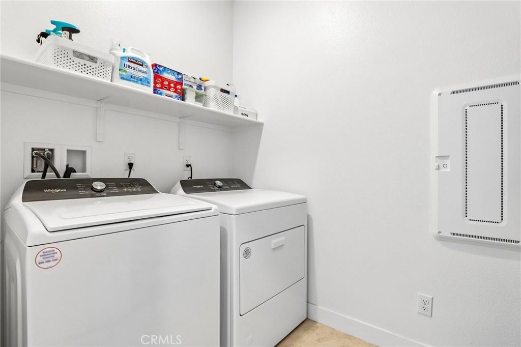 76303 Cambridge Property Photo 27