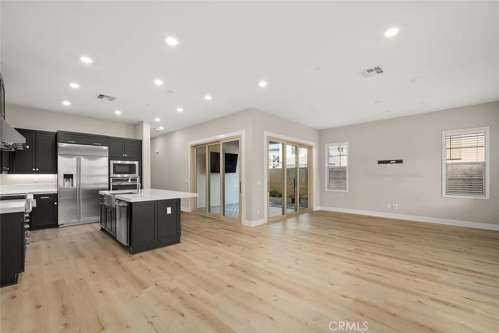 150 Scale Property Photo 6