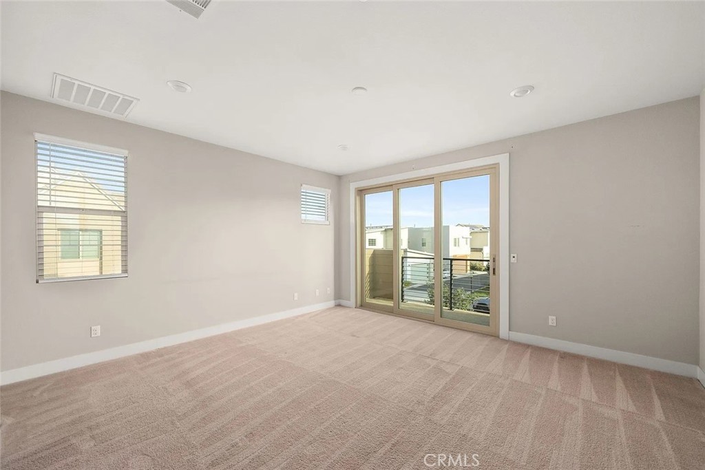 150 Scale Property Photo 17