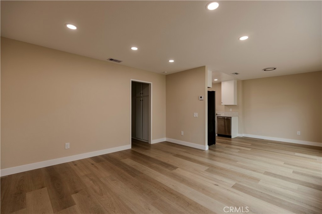 581 W Alton G Property Photo 3