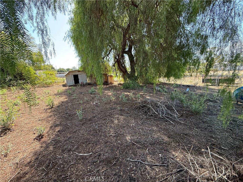 6347 Lucretia Property Photo 3
