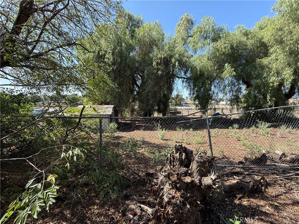 6347 Lucretia Property Photo 7