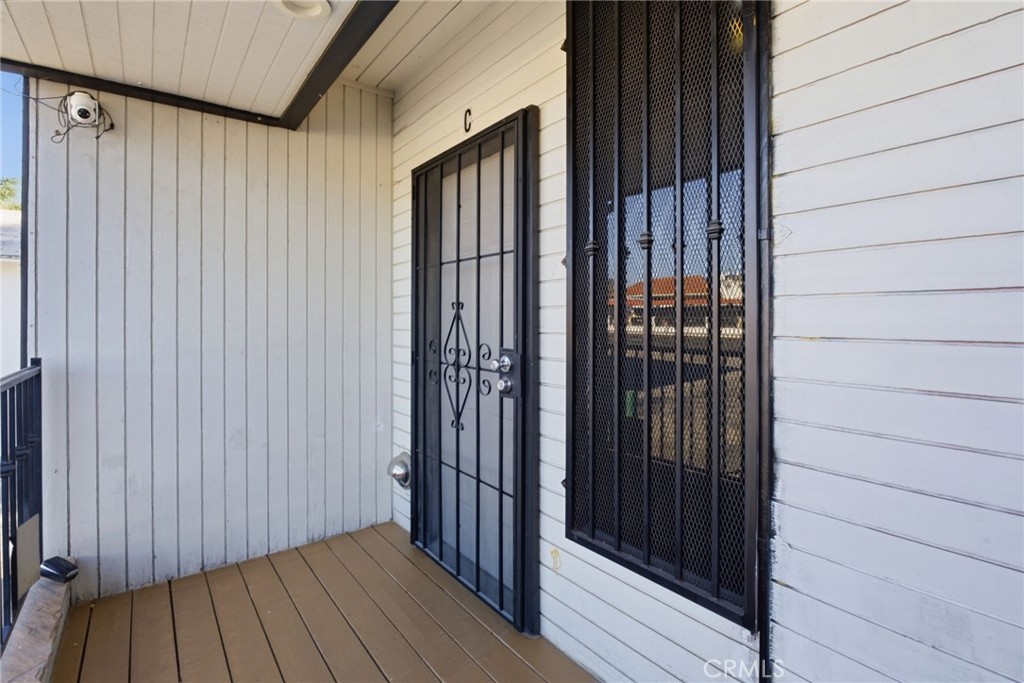 31120 Riverside Property Photo 7