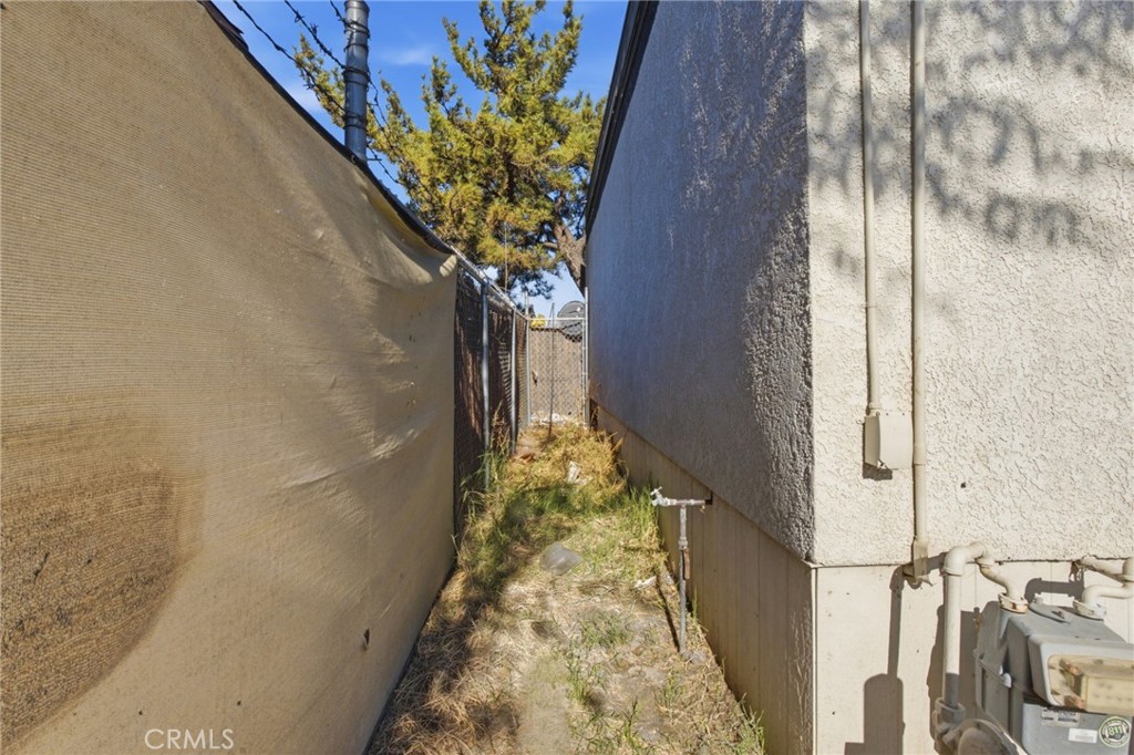 31120 Riverside Property Photo 27