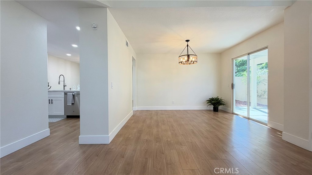 2060 Cedar Glen Property Photo 12