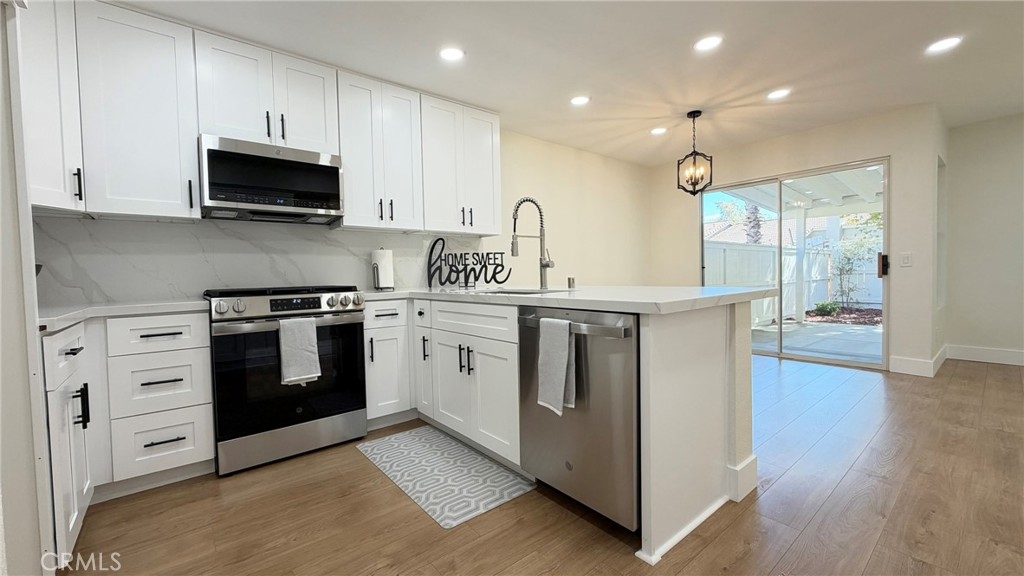 2060 Cedar Glen Property Photo 14
