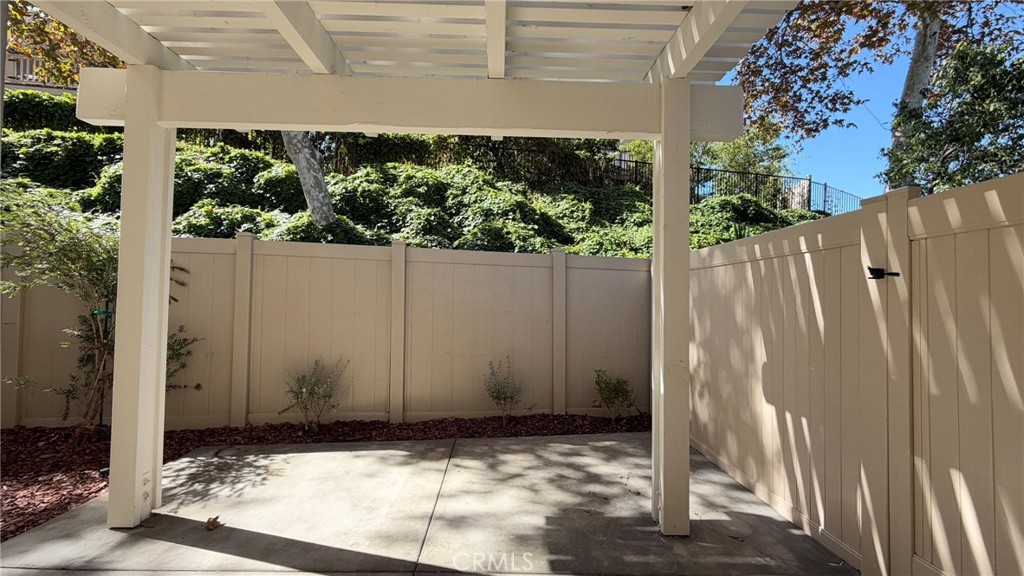 2060 Cedar Glen Property Photo 59