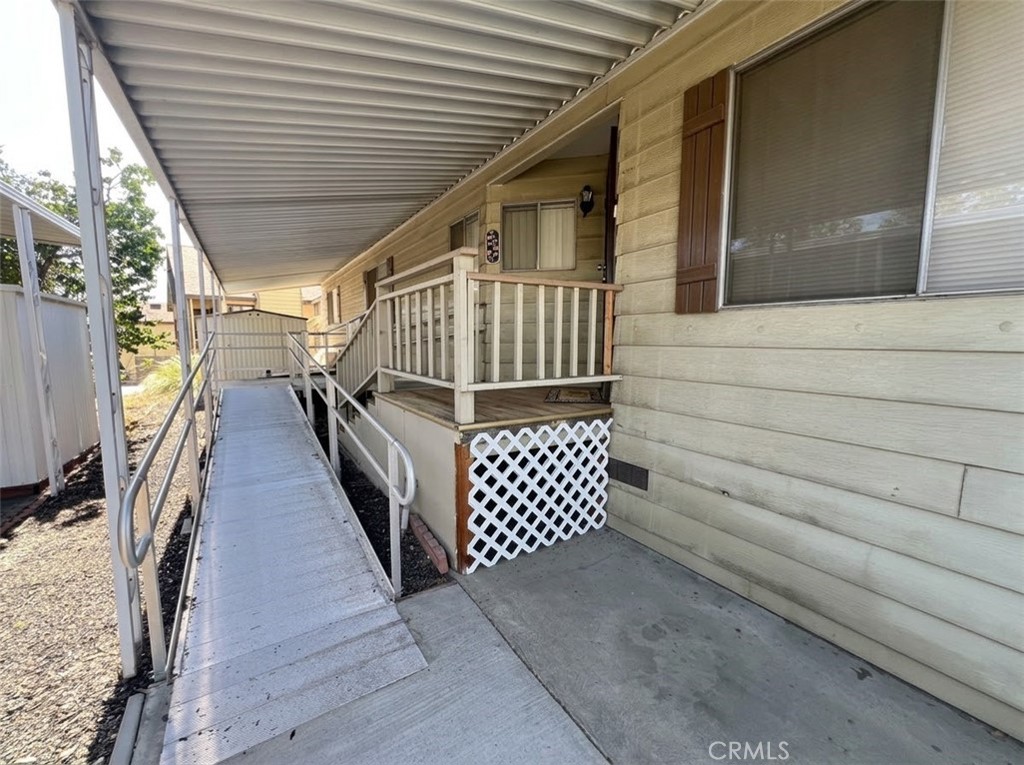 2692 Highland Ave 102 Property Photo 2