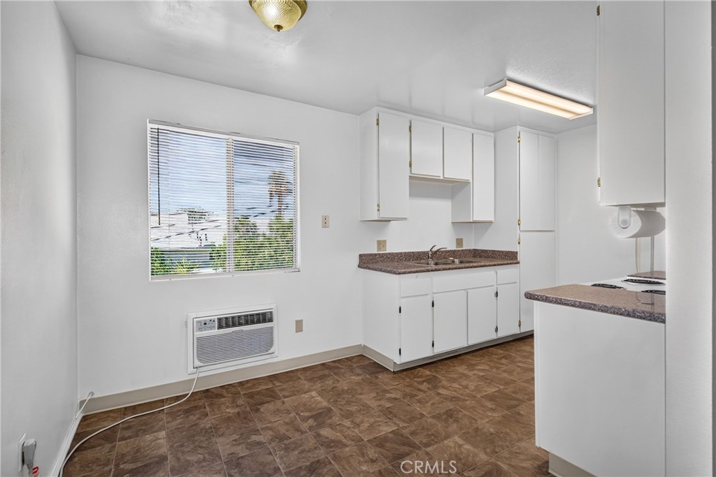 25422 Cole Street Property Photo 9