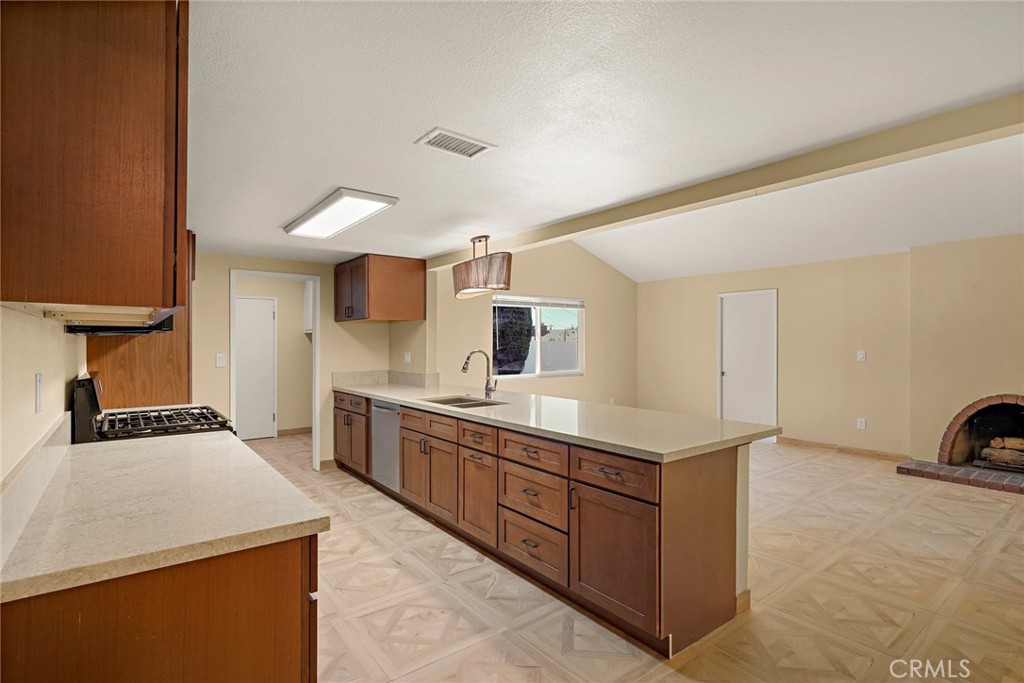1196 Mulberry Property Photo 2