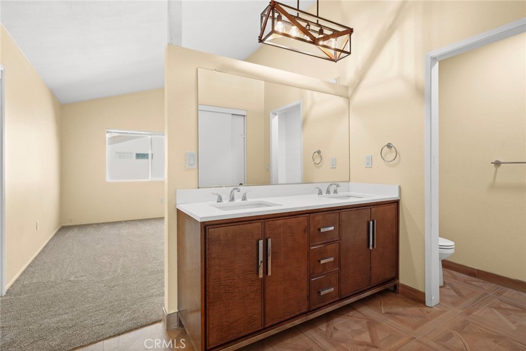 1196 Mulberry Property Photo 10