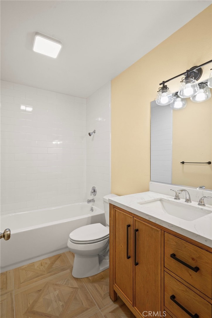 1196 Mulberry Property Photo 15