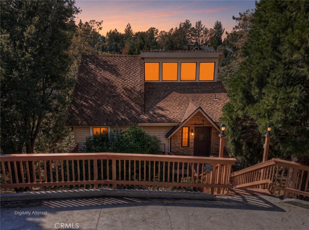 1198 Evergreen Property Photo 1