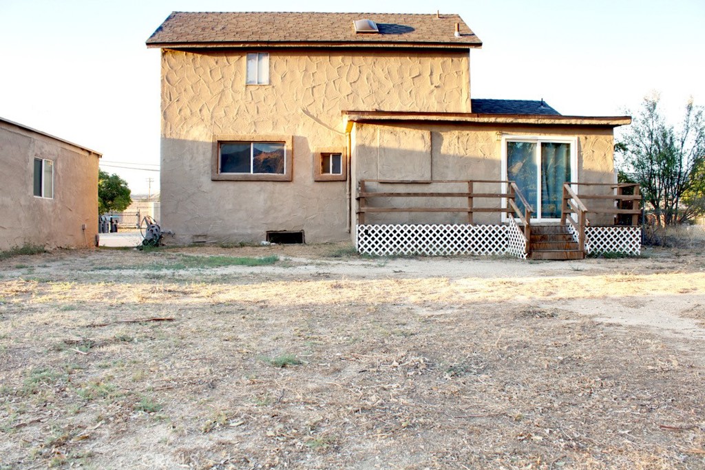 70 E Barbour Property Photo 17