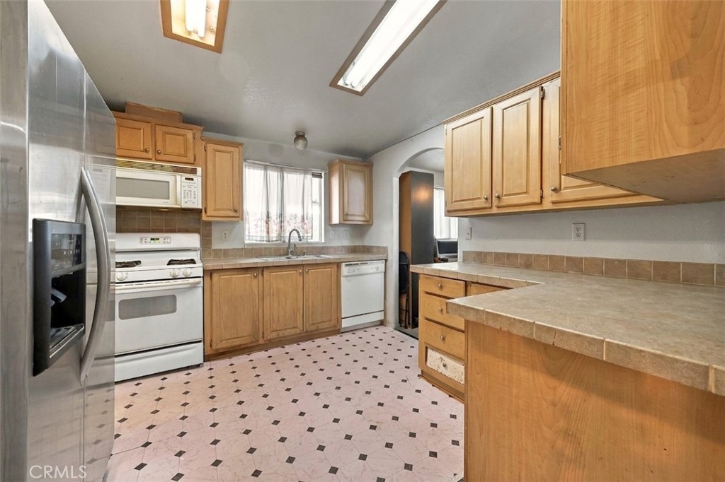 494 S Macy Street 151 Property Photo 7