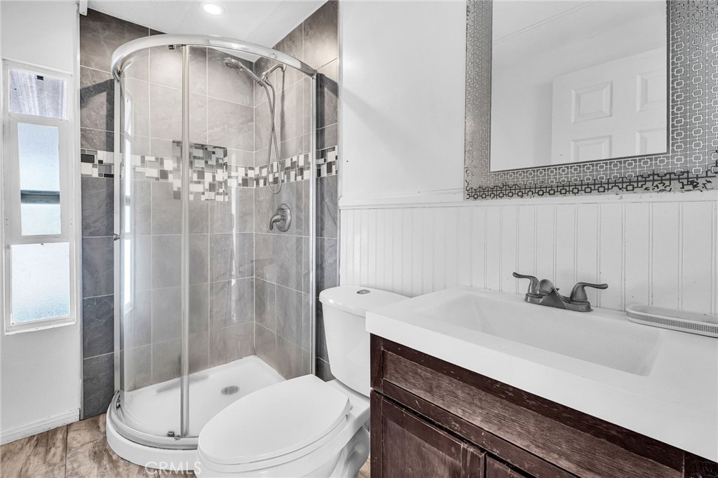 12560 Haster 117 Property Photo 9
