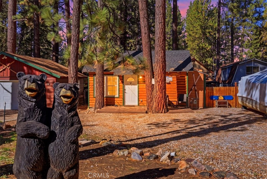 42770 Cedar Property Photo 1