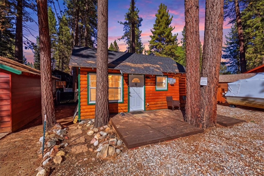 42770 Cedar Property Photo 5