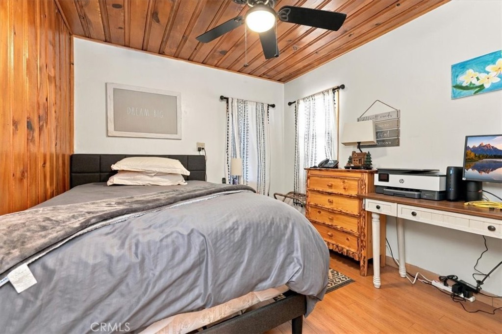 42770 Cedar Property Photo 24