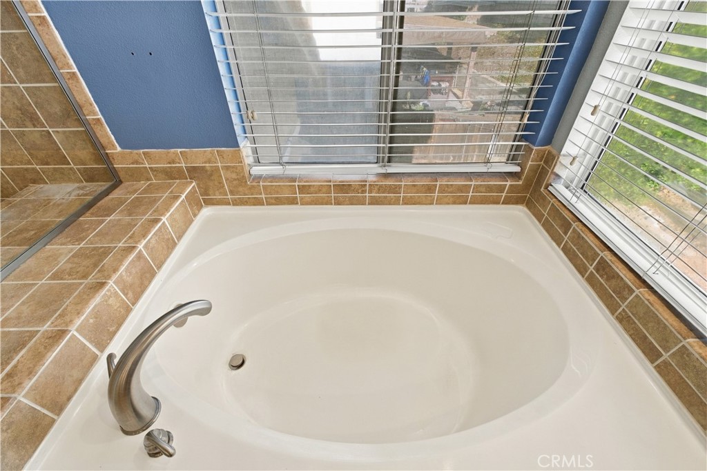 34919 Summerwood Property Photo 28