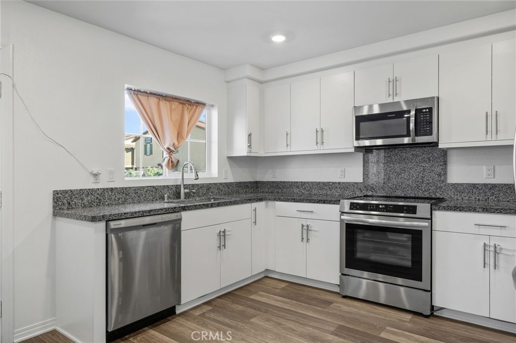 7149 Olive Grove Property Photo 8