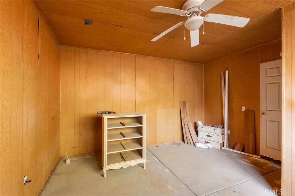 19700 Gustin Road Property Photo 19