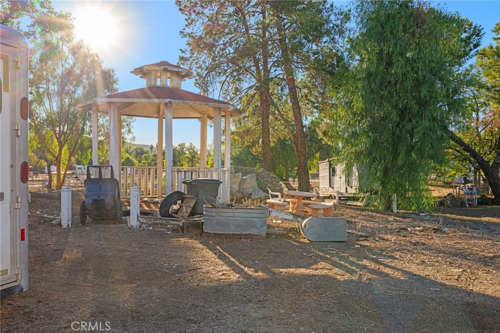 19700 Gustin Road Property Photo 29