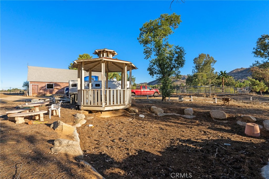 19700 Gustin Road Property Photo 30