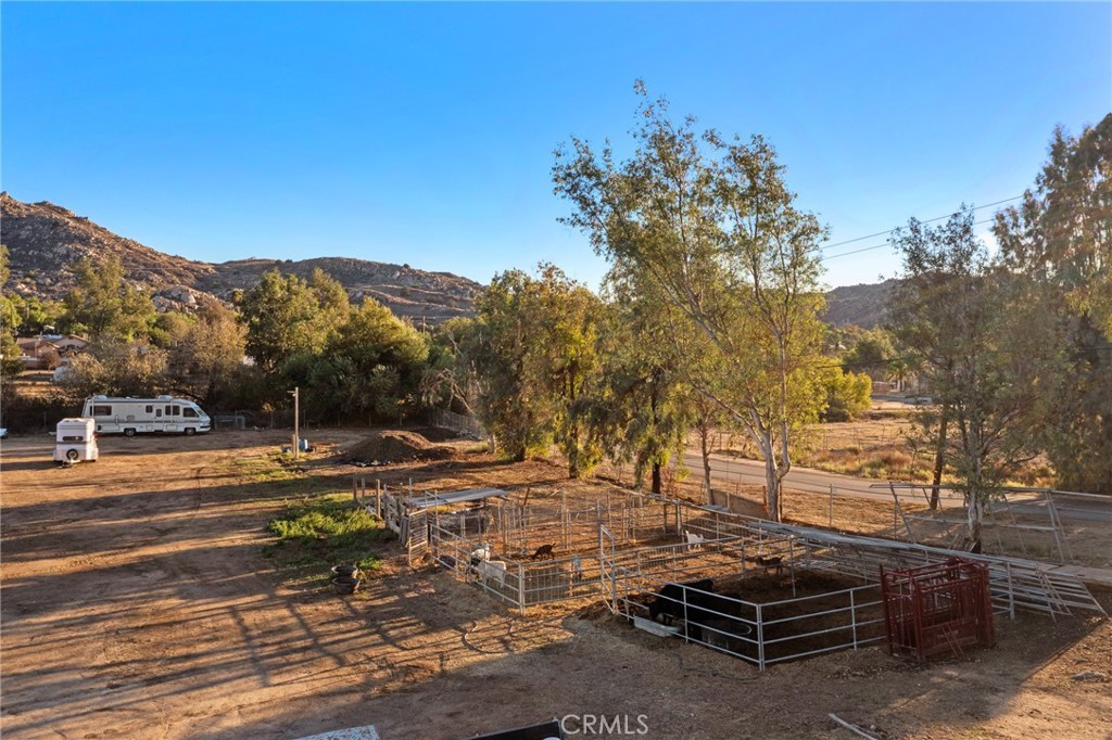 19700 Gustin Road Property Photo 52