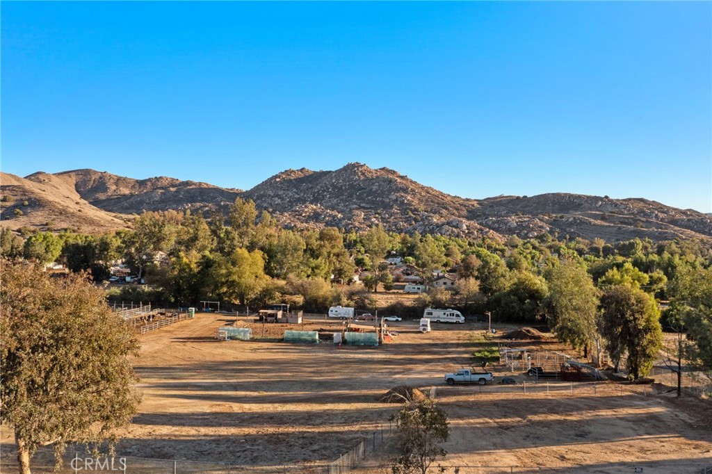 19700 Gustin Road Property Photo 53