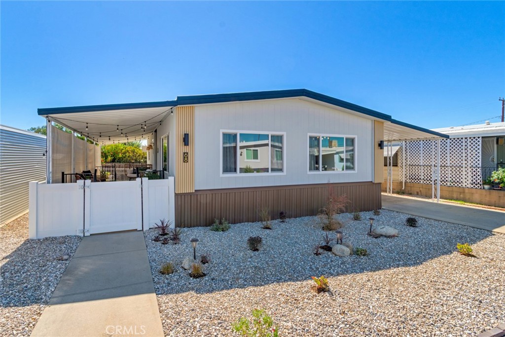 975 California Street 68 Property Photo 1