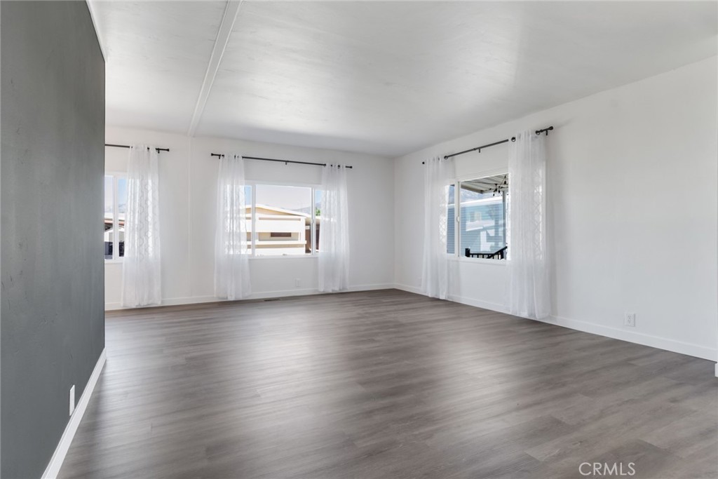 975 California Street 68 Property Photo 8