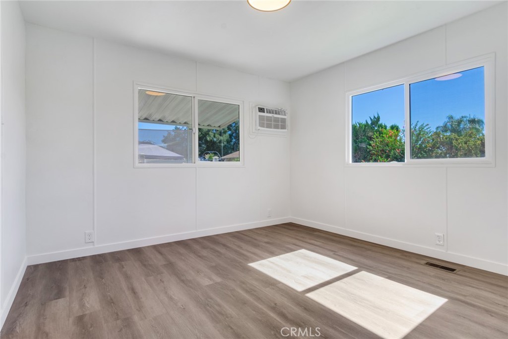 975 California Street 68 Property Photo 21