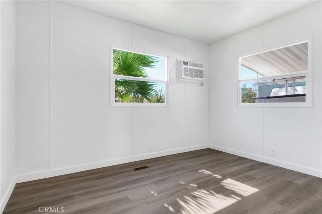 975 California Street 68 Property Photo 28