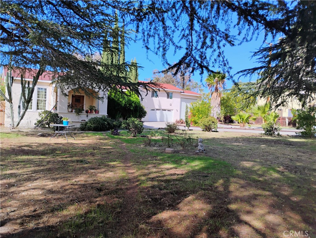 271 Park Property Photo 8